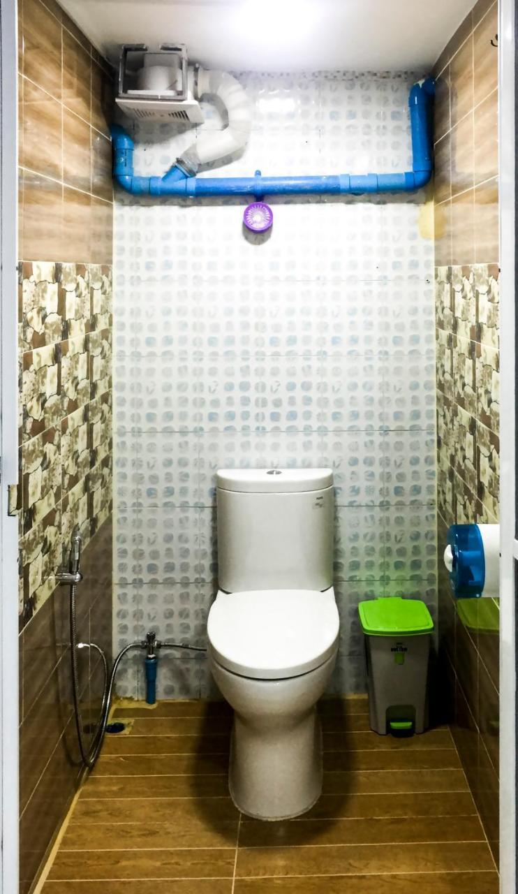 יאנגון Htinn Yue Tann Hostel מראה חיצוני תמונה