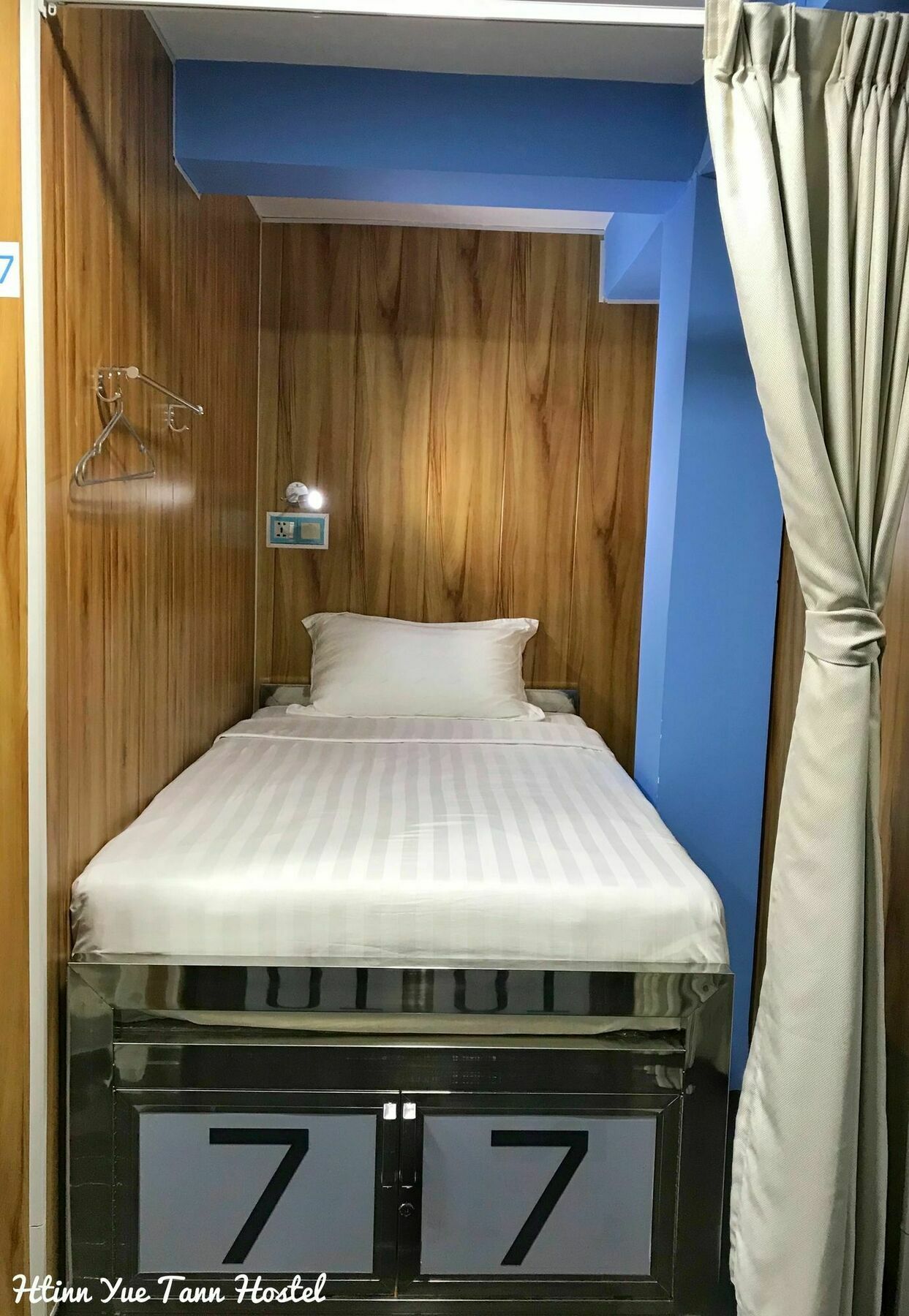יאנגון Htinn Yue Tann Hostel מראה חיצוני תמונה
